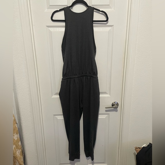 Patagonia Seabrook Charcoal Jumpsuit EUC - Picture 3 of 4